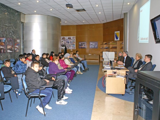 Parliamentary Assembly of Bosnia and Herzegovina was visited
by over 3000 guests in 2011.

